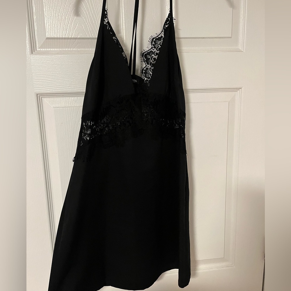 Sexy lace open back black dress